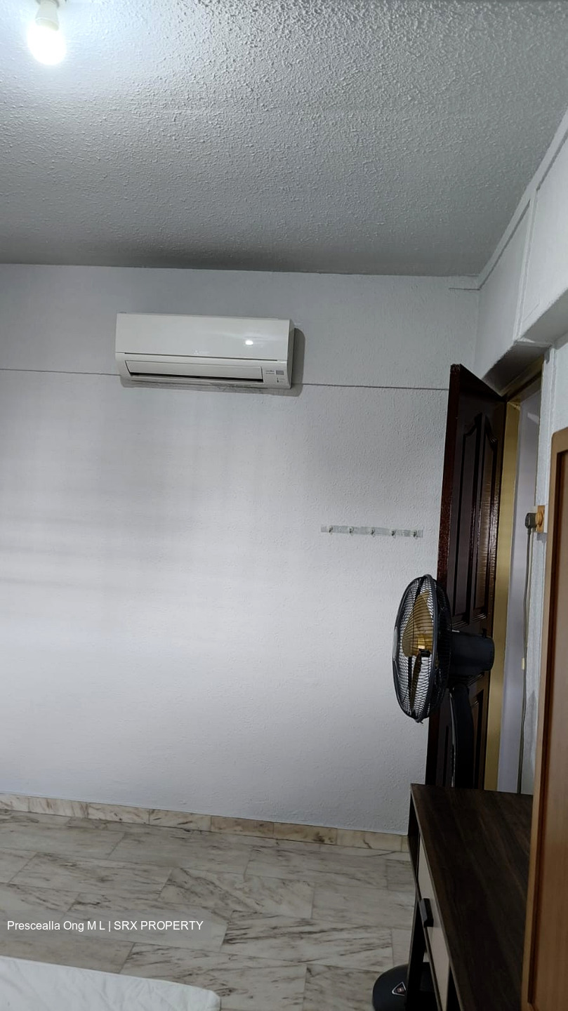 Blk 258 Jurong East Street 24 (Jurong East), HDB 4 Rooms #451178131